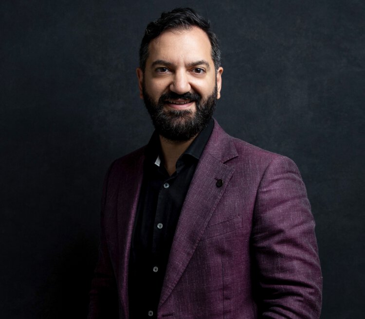 Sydney Plastic Surgeon Dr. Rizk